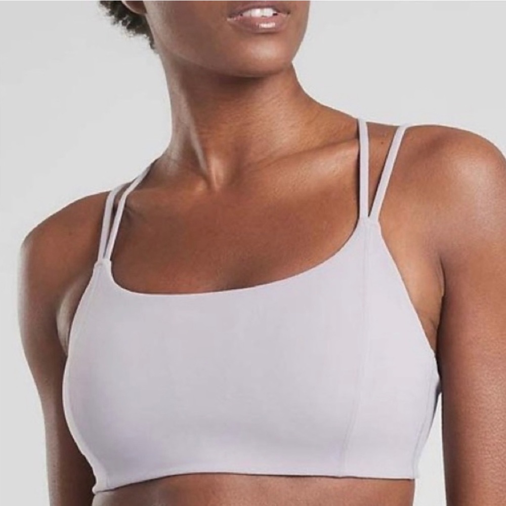 Athleta Breath In Bra Lilac XS EUC!!